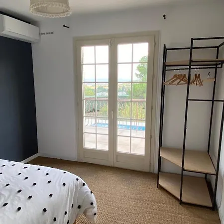 Holiday home Maison Proche Du Du Salagou